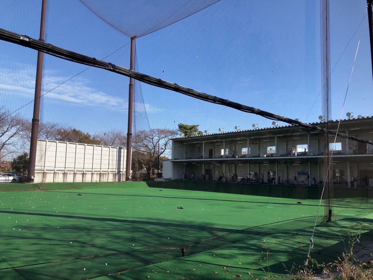 近接のゴルフ練習場